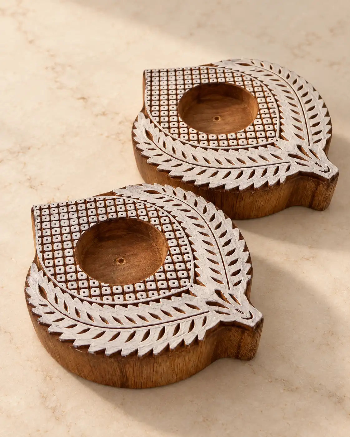 Veya Tealight Holders - Set of 2